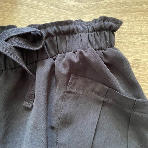 Paperbag Waist Shorts - Picture 2 of 5